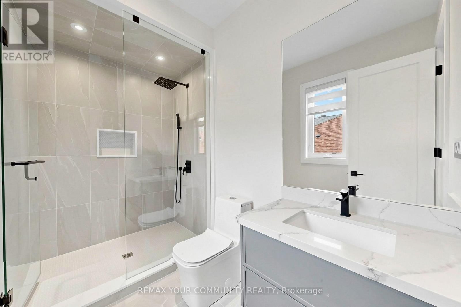 97 RANEE AVENUE Image 22