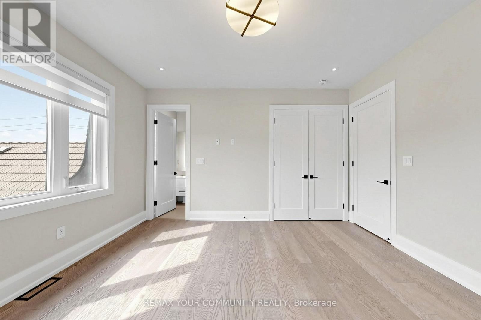 97 RANEE AVENUE Image 29