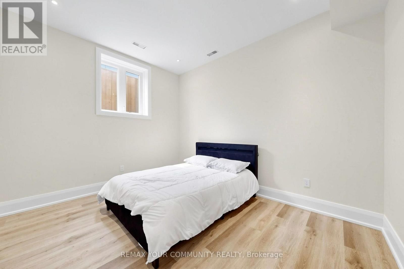 97 RANEE AVENUE Image 42