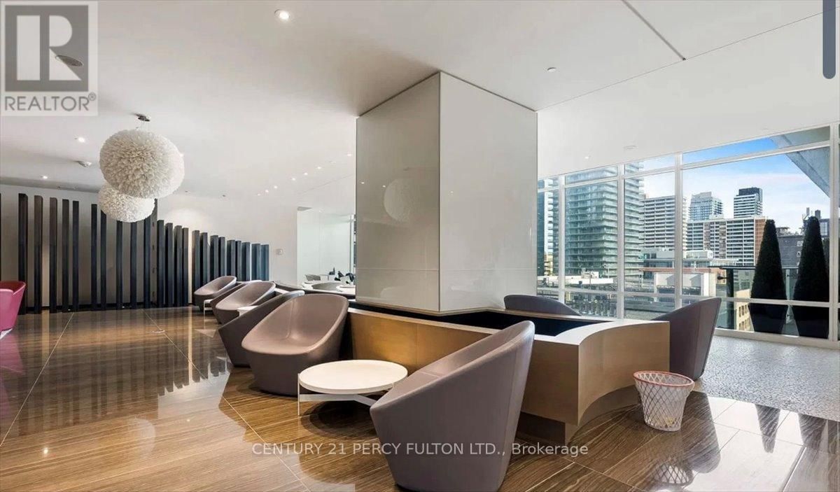 313 - 1 BLOOR STREET EAST Image 26