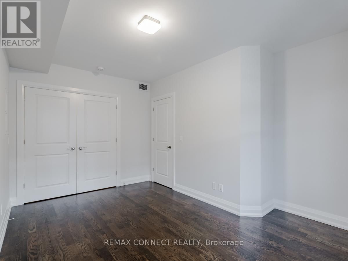 Main - 690 SHAW STREET Image 8