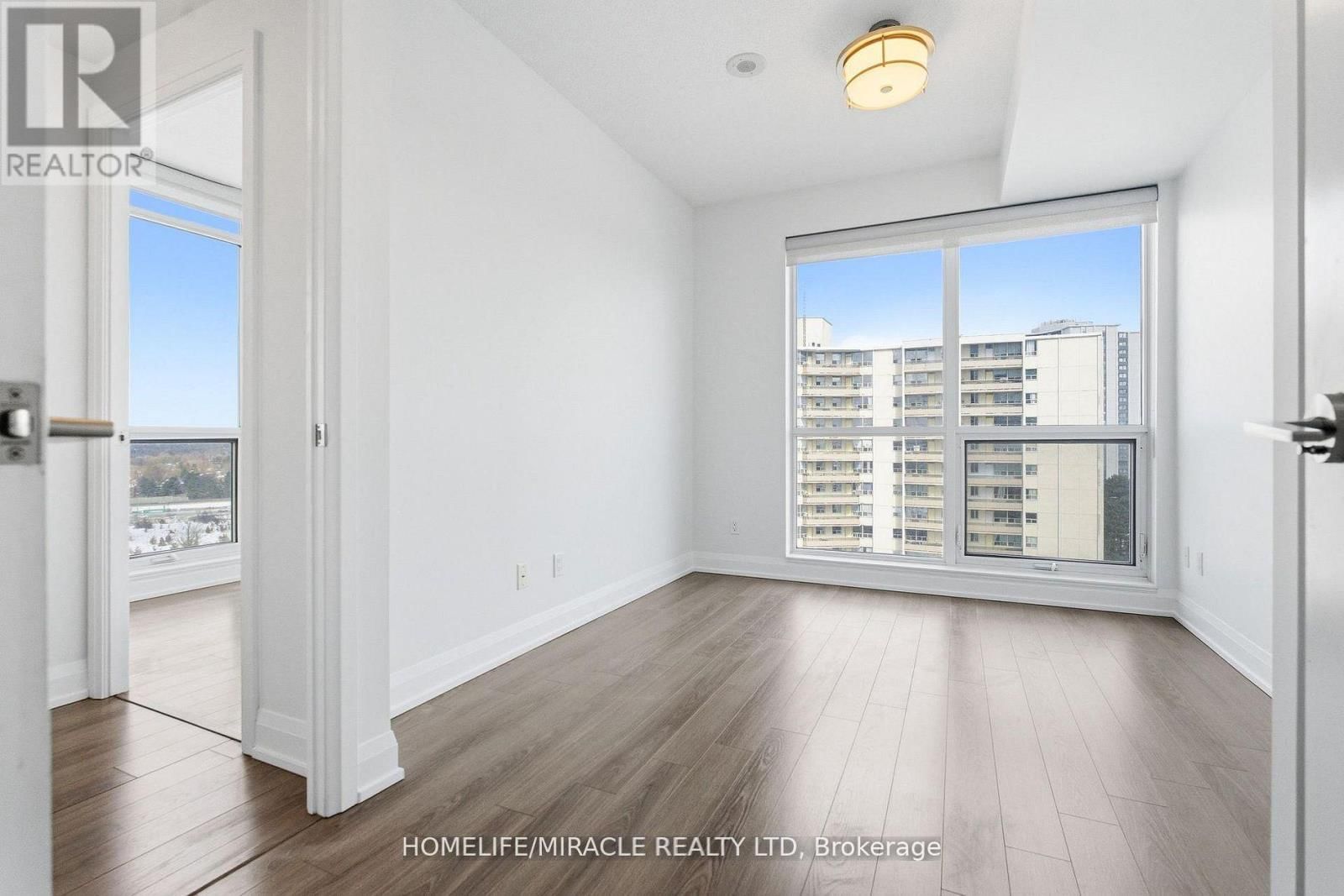 1705 - 18 GRAYDON HALL DRIVE Image 10