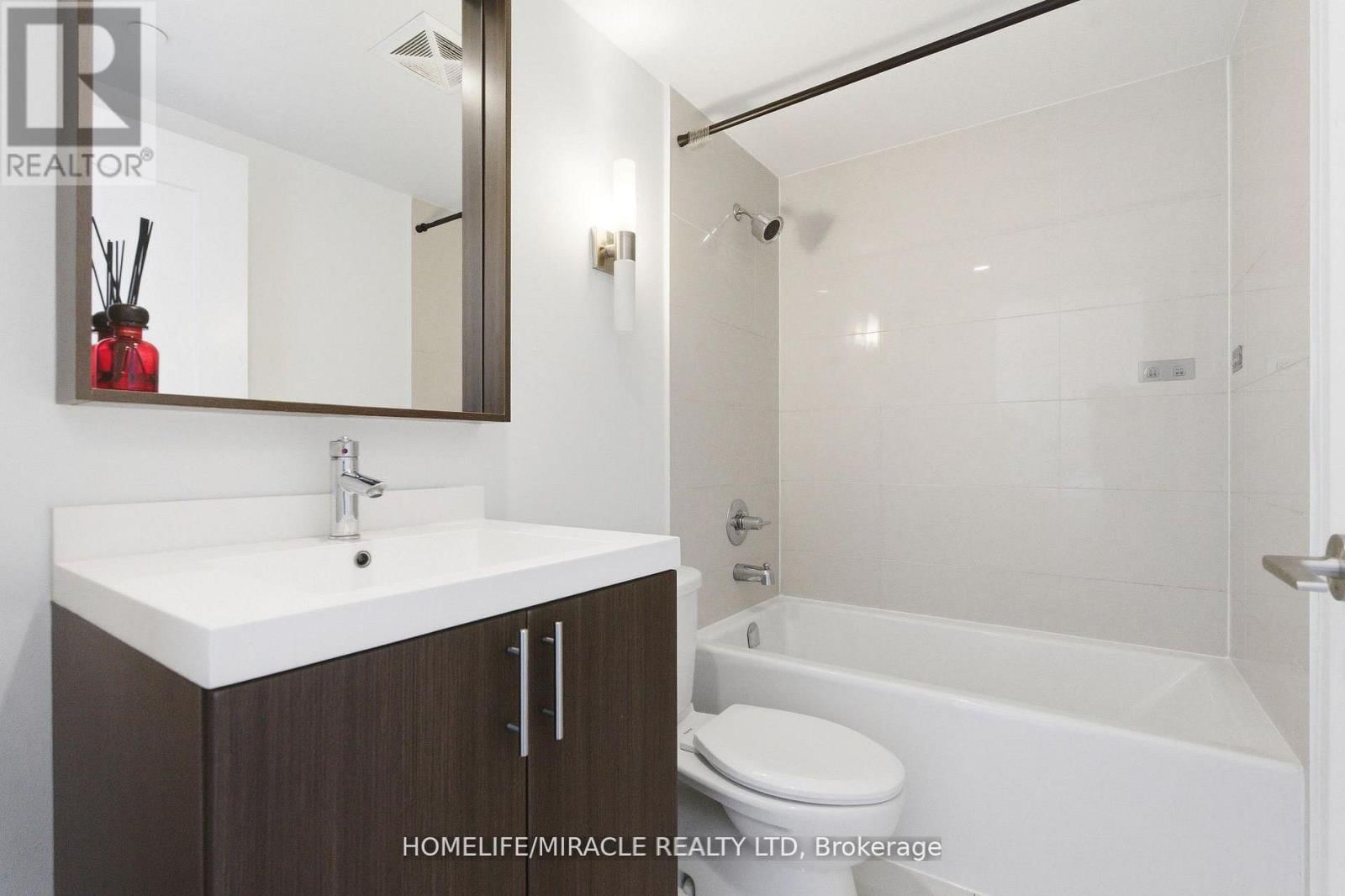 1705 - 18 GRAYDON HALL DRIVE Image 5