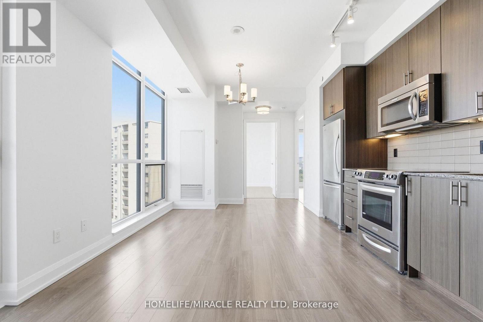 1705 - 18 GRAYDON HALL DRIVE Image 7