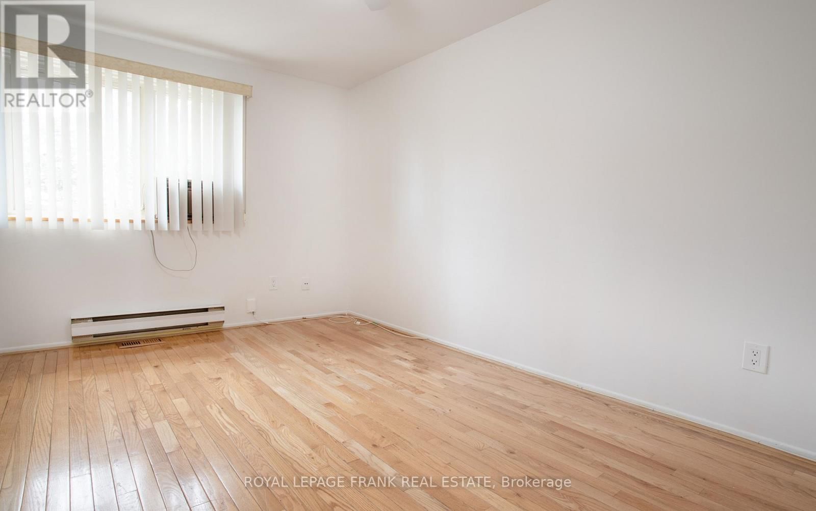 3 ROCK FERN WAY Image 19