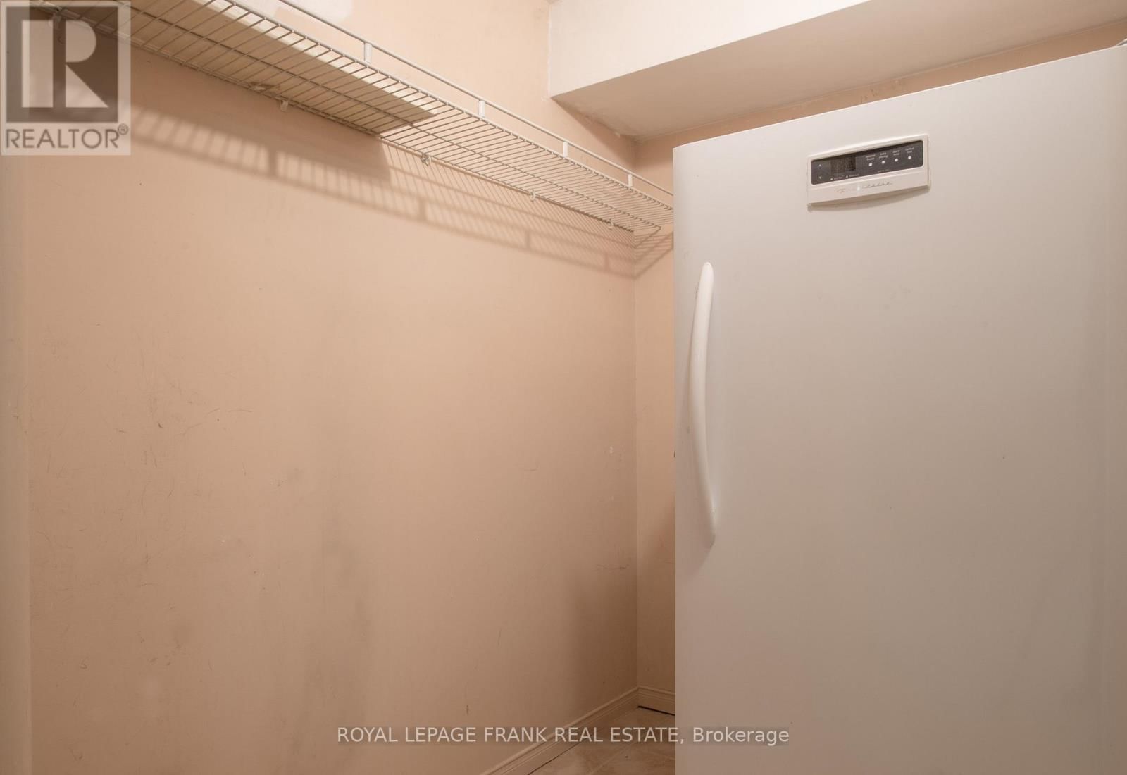 3 ROCK FERN WAY Image 25