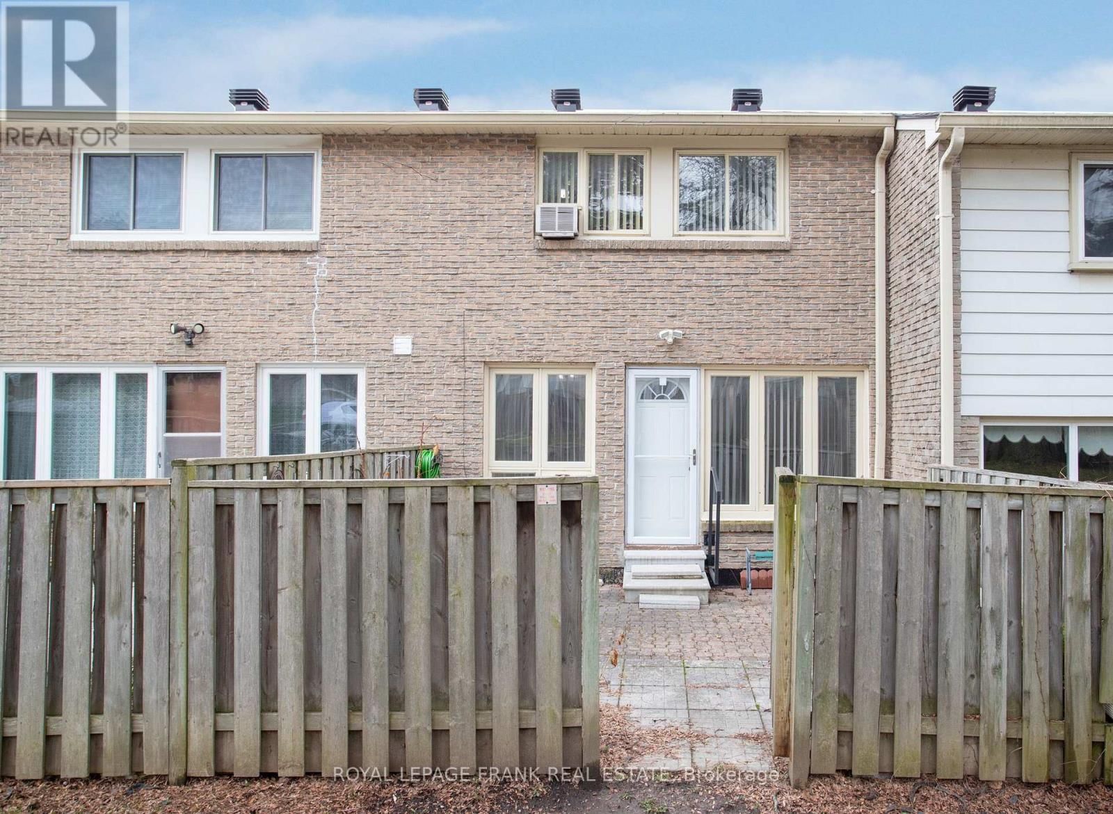 3 ROCK FERN WAY Image 26