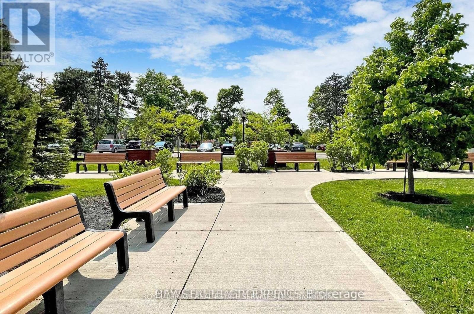 2707 - 735 DON MILLS ROAD Image 25