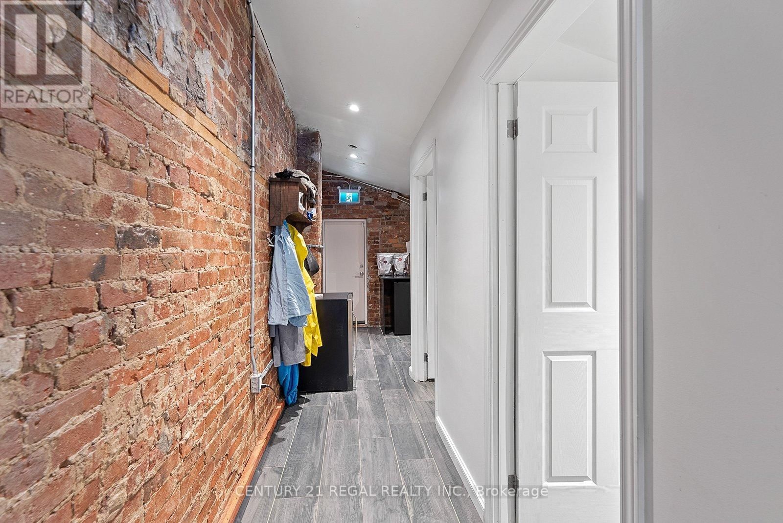 2nd/3rd - 481-483 CHURCH STREET Image 20