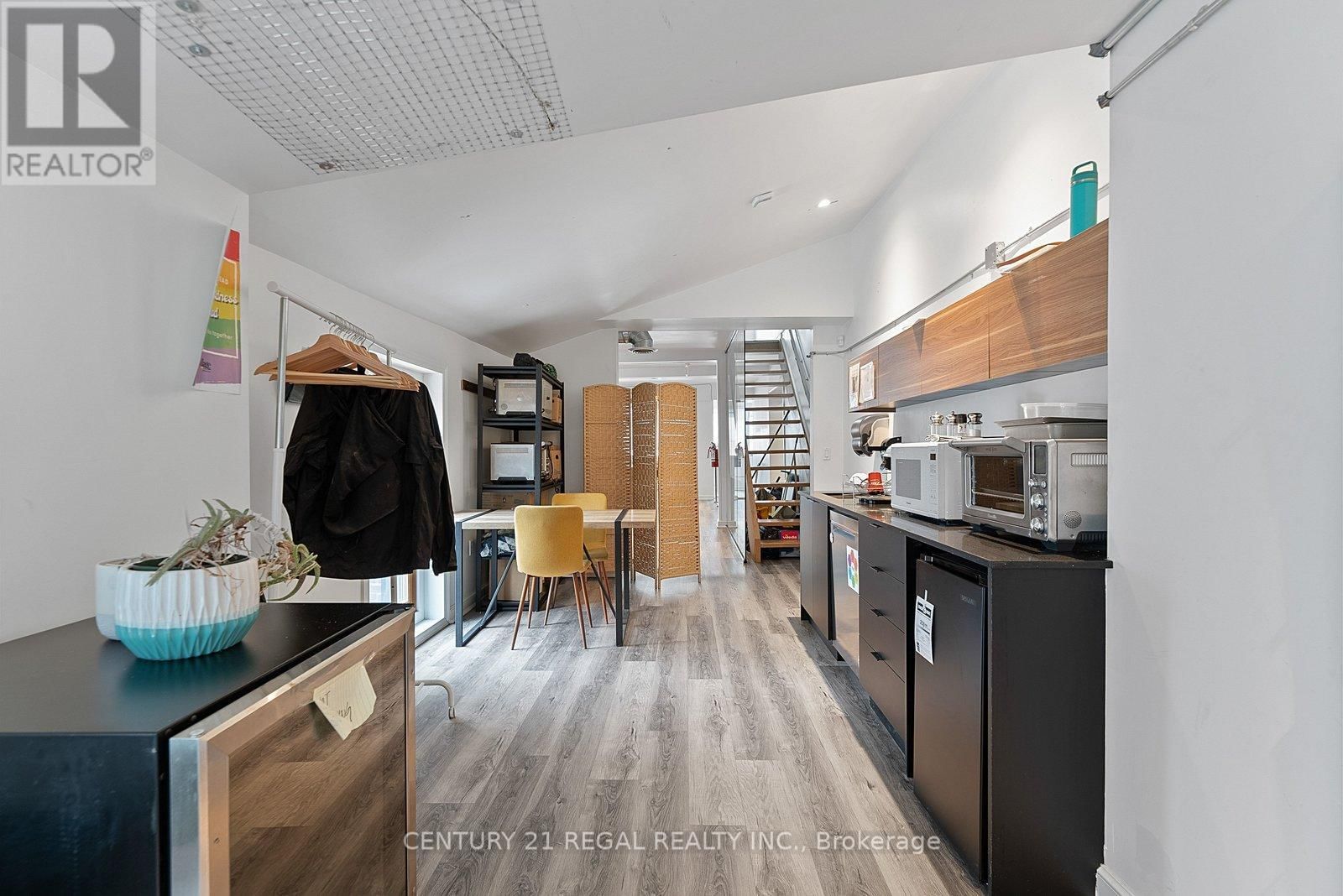 2nd/3rd - 481-483 CHURCH STREET Image 28