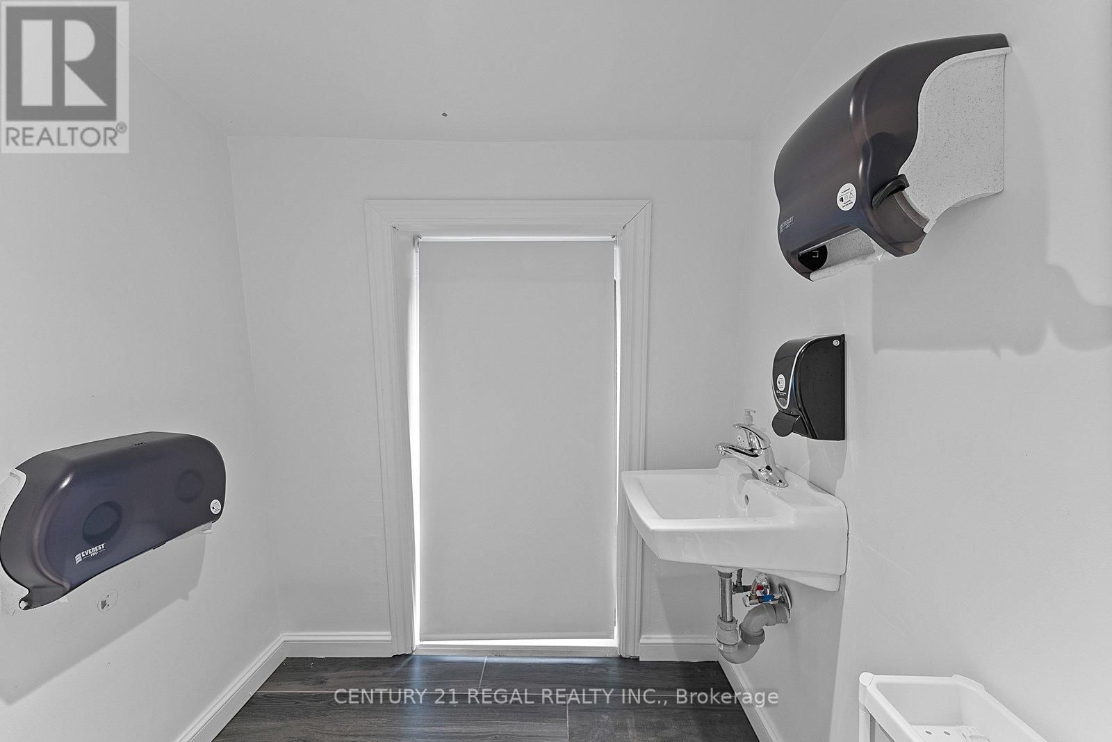 2nd/3rd - 481-483 CHURCH STREET Image 31