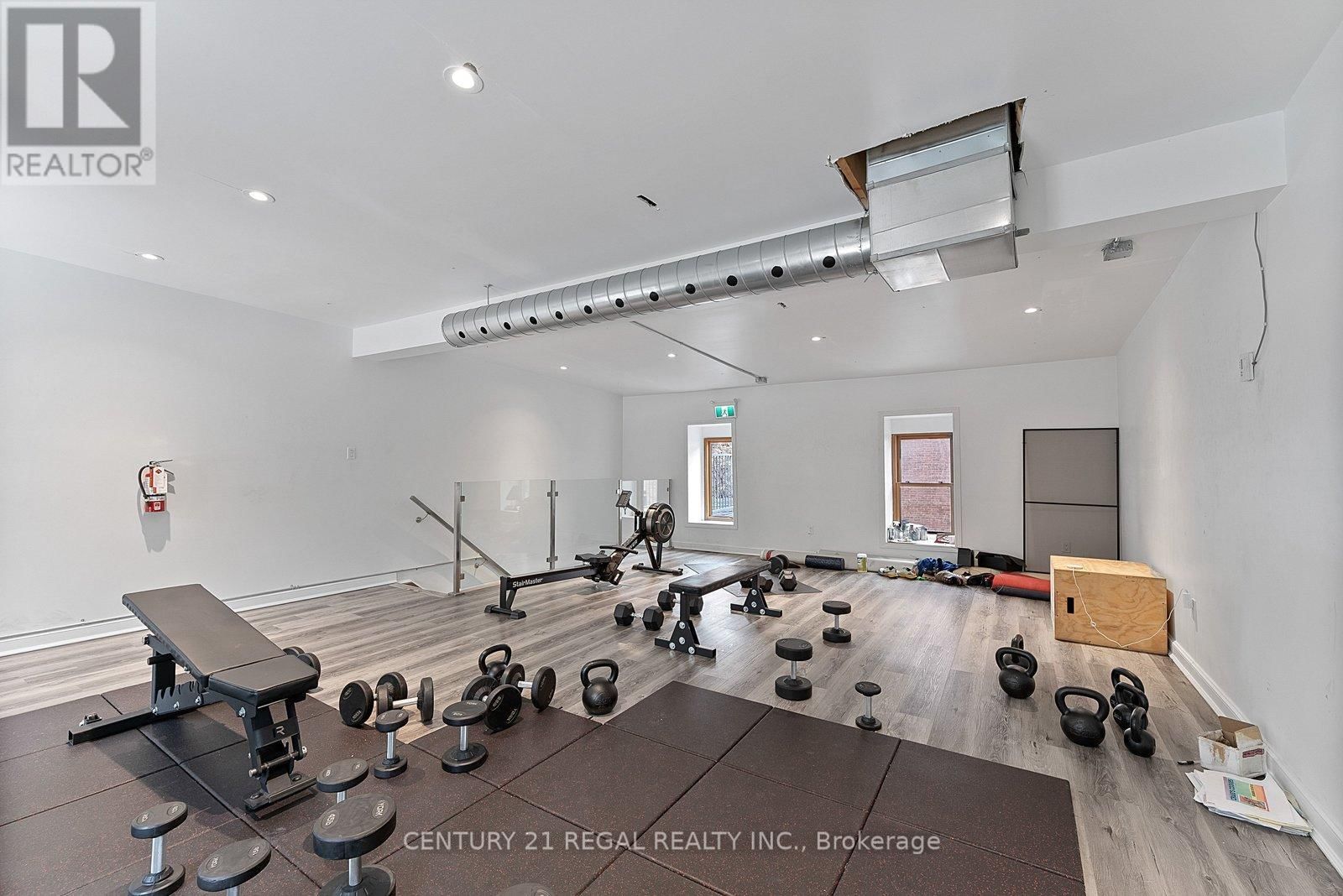 2nd/3rd - 481-483 CHURCH STREET Image 35