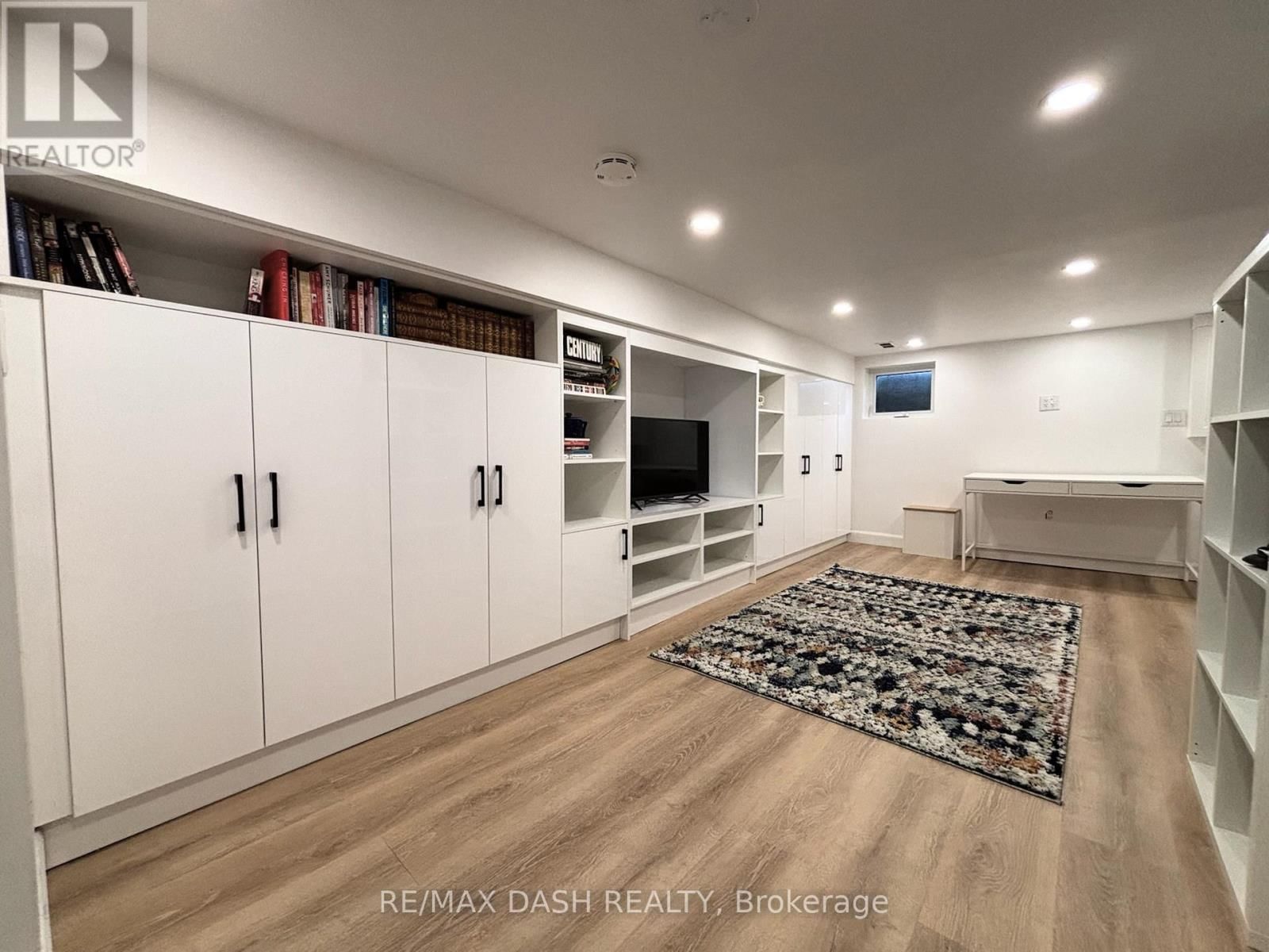 3312 BATHURST STREET Image 19