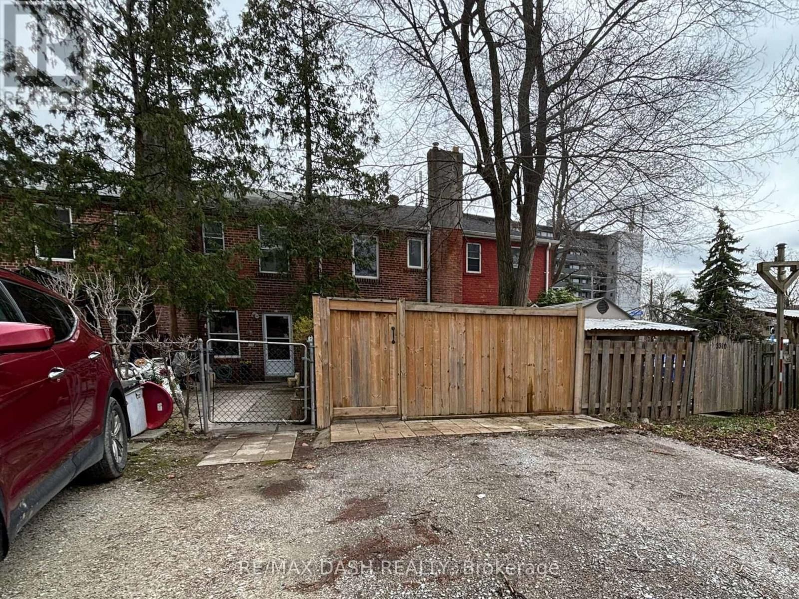 3312 BATHURST STREET Image 28