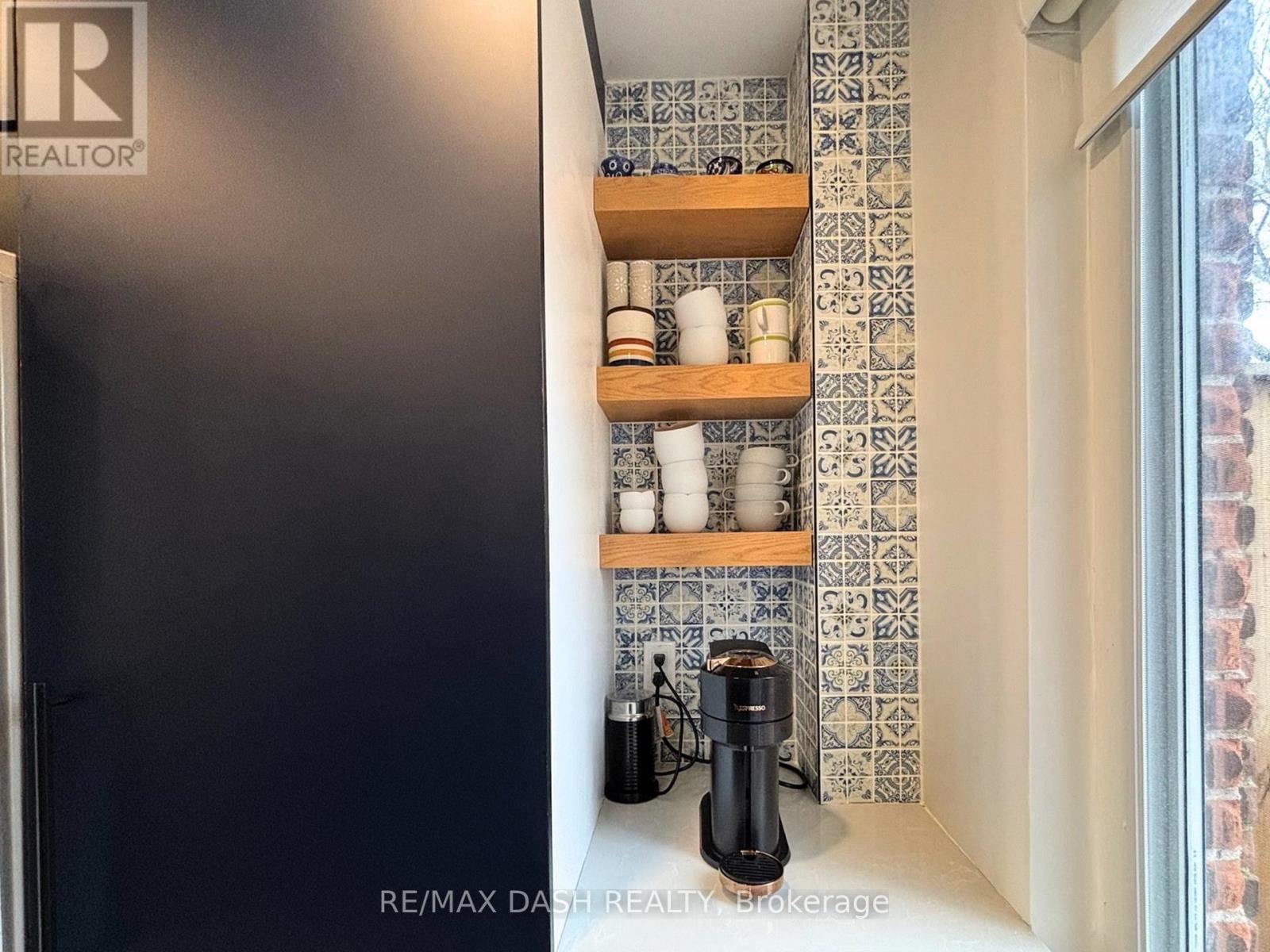 3312 BATHURST STREET Image 6