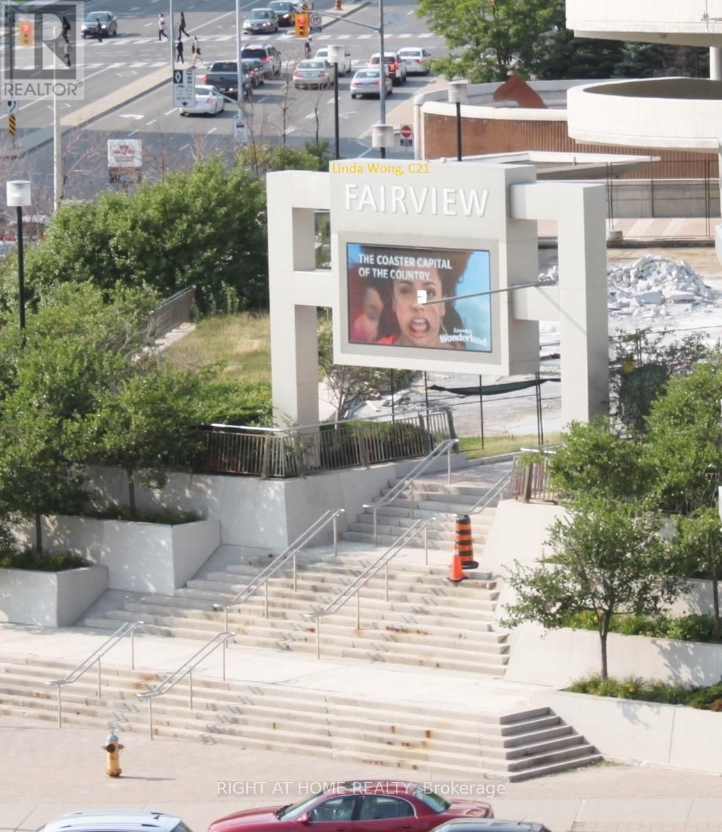 2103 - 62 FOREST MANOR ROAD Image 15