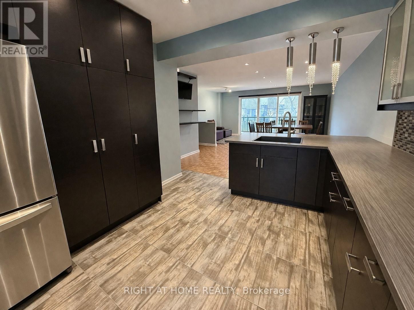 22 - 6 GLADE CARSE WAY Image 4