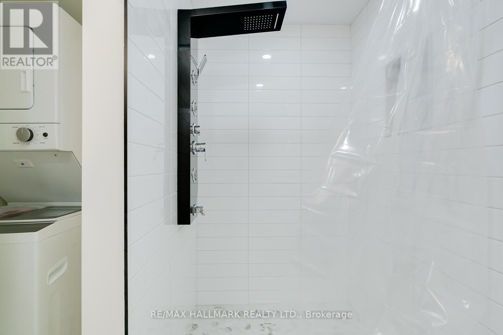 69 SEARLE AVENUE Image 12