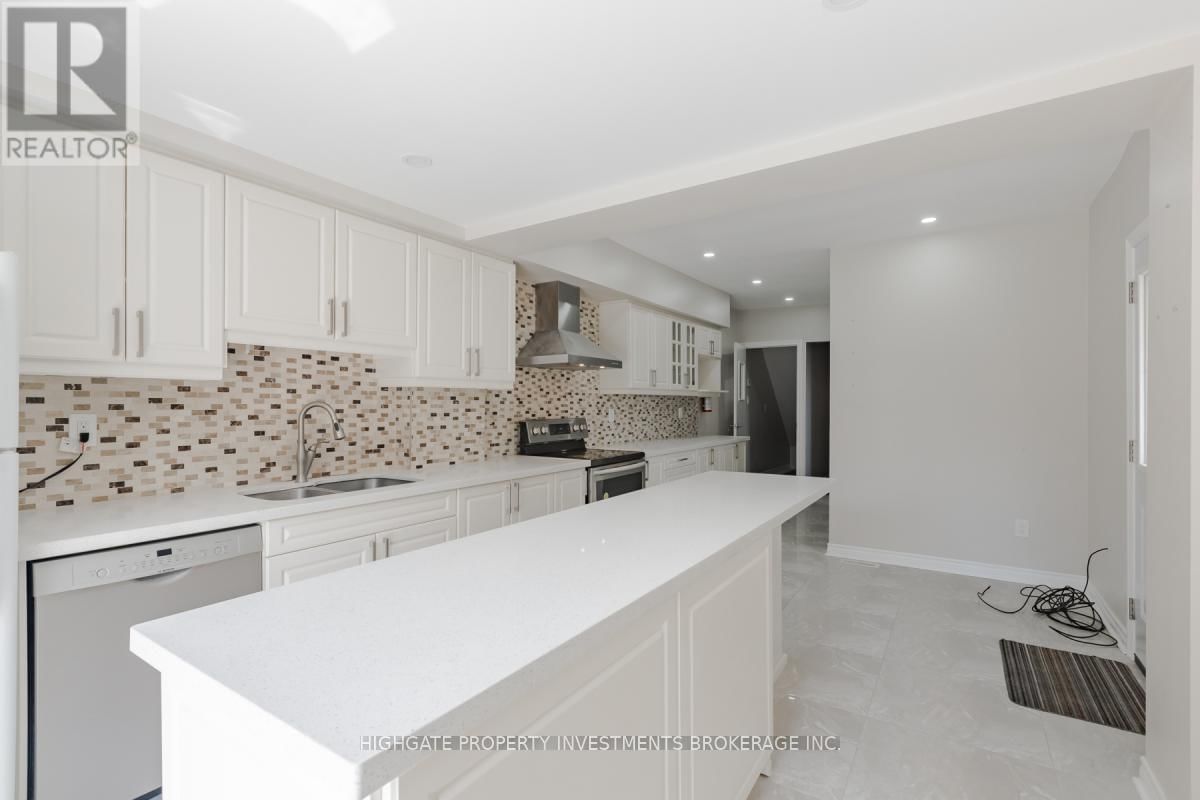 Main&Lo - 370 MARGUERETTA STREET Image 10