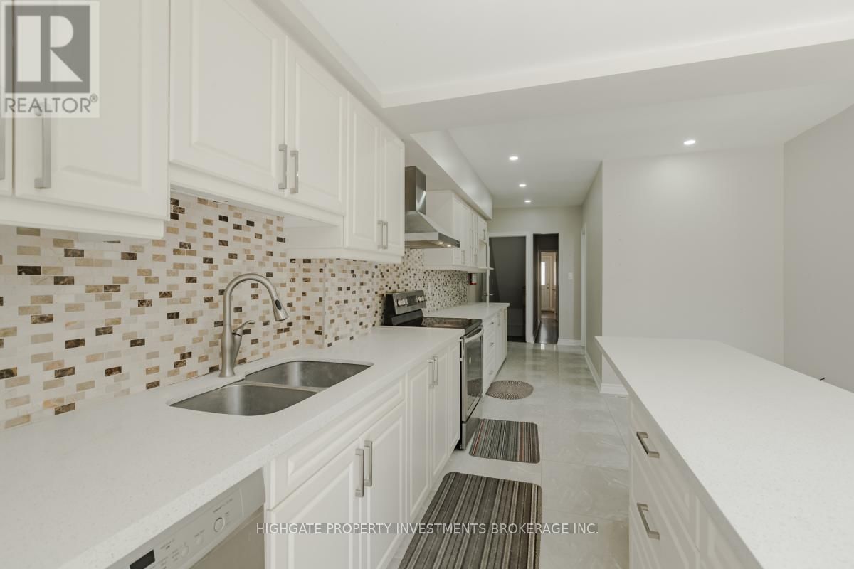 Main&Lo - 370 MARGUERETTA STREET Image 11