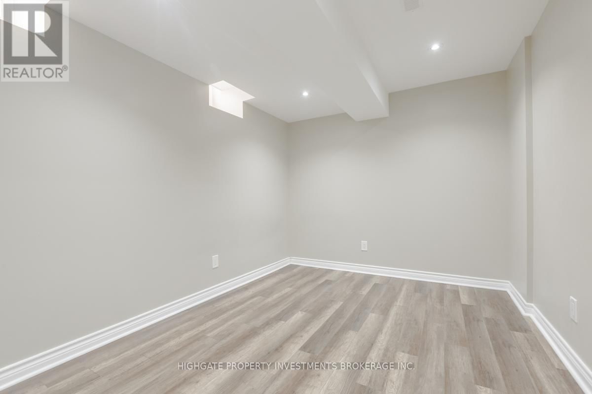 Main&Lo - 370 MARGUERETTA STREET Image 15