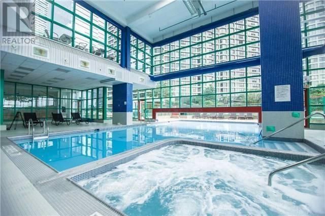 509 - 77 HARBOUR SQUARE Image 24