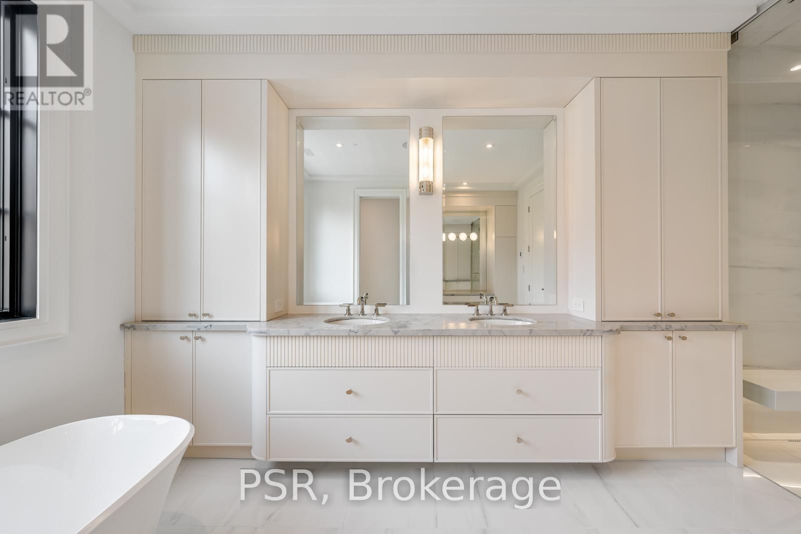 36 AVA ROAD Image 17