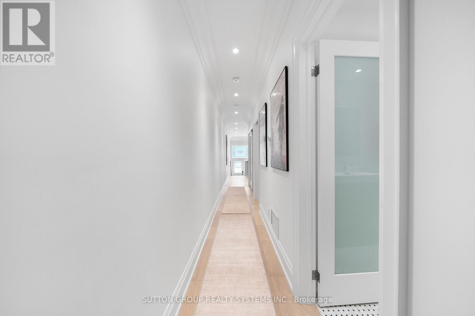 112 ARGYLE STREET Image 11