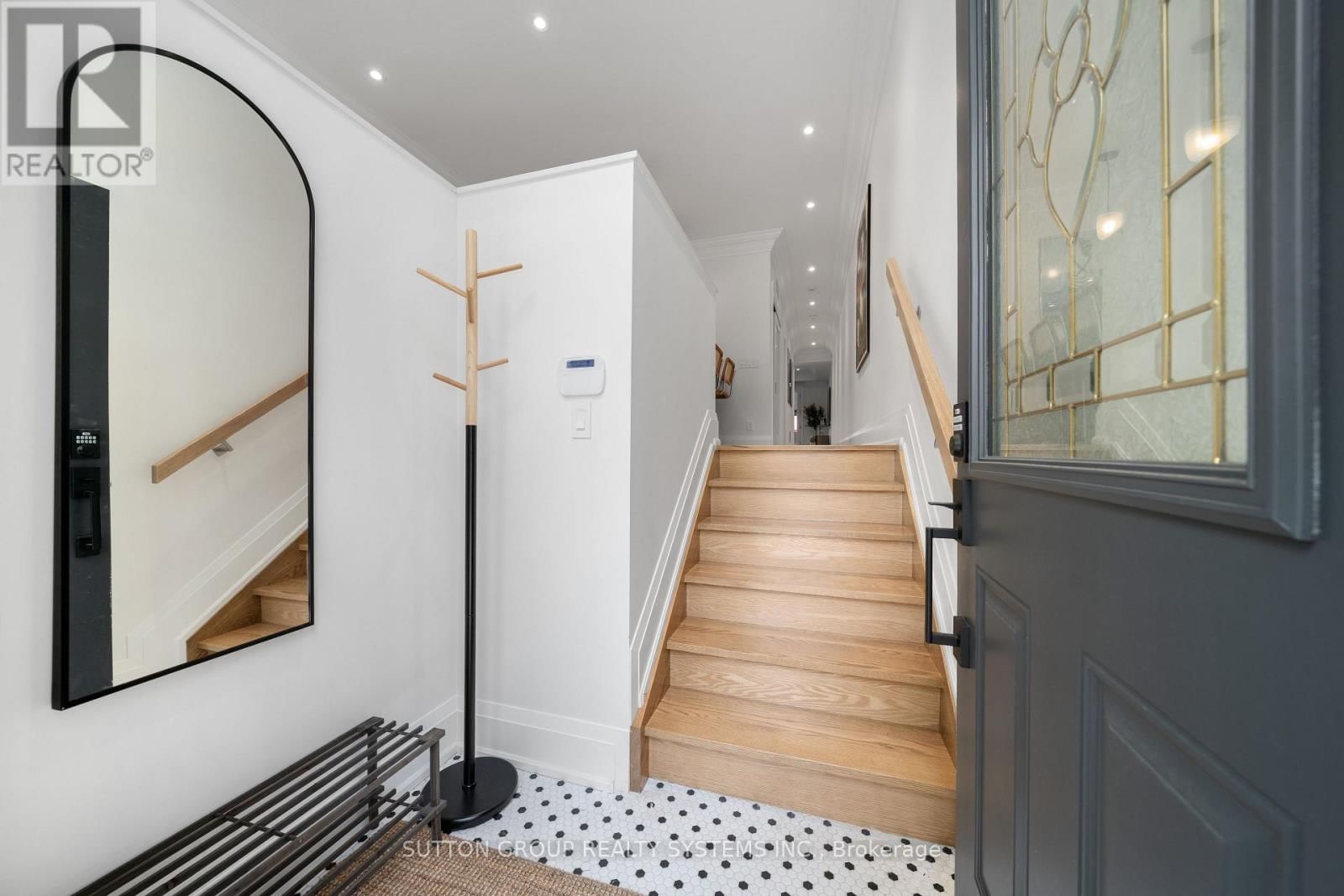 112 ARGYLE STREET Image 20