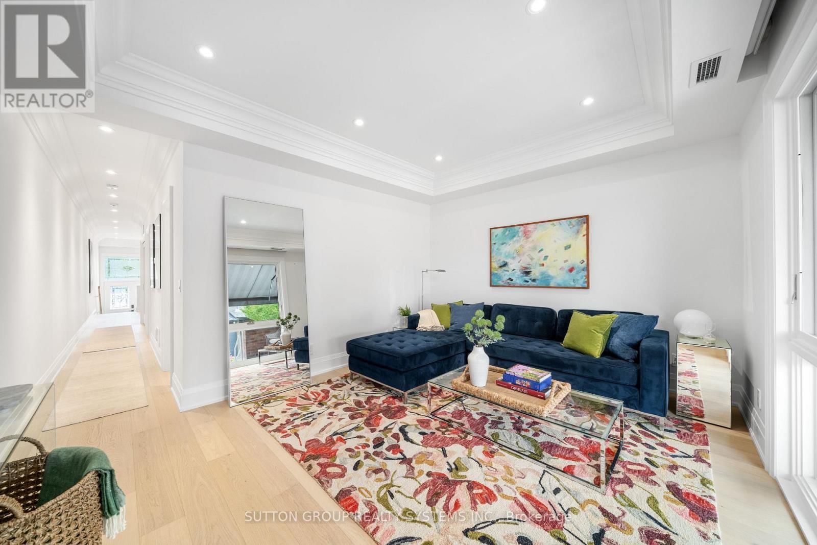 112 ARGYLE STREET Image 6