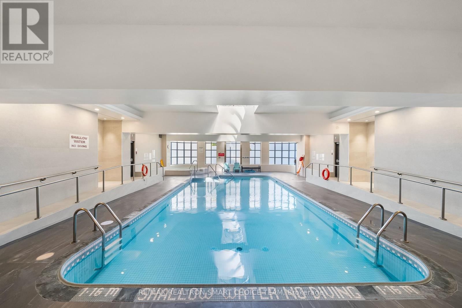 1211 - 28 HOLLYWOOD AVENUE Image 41