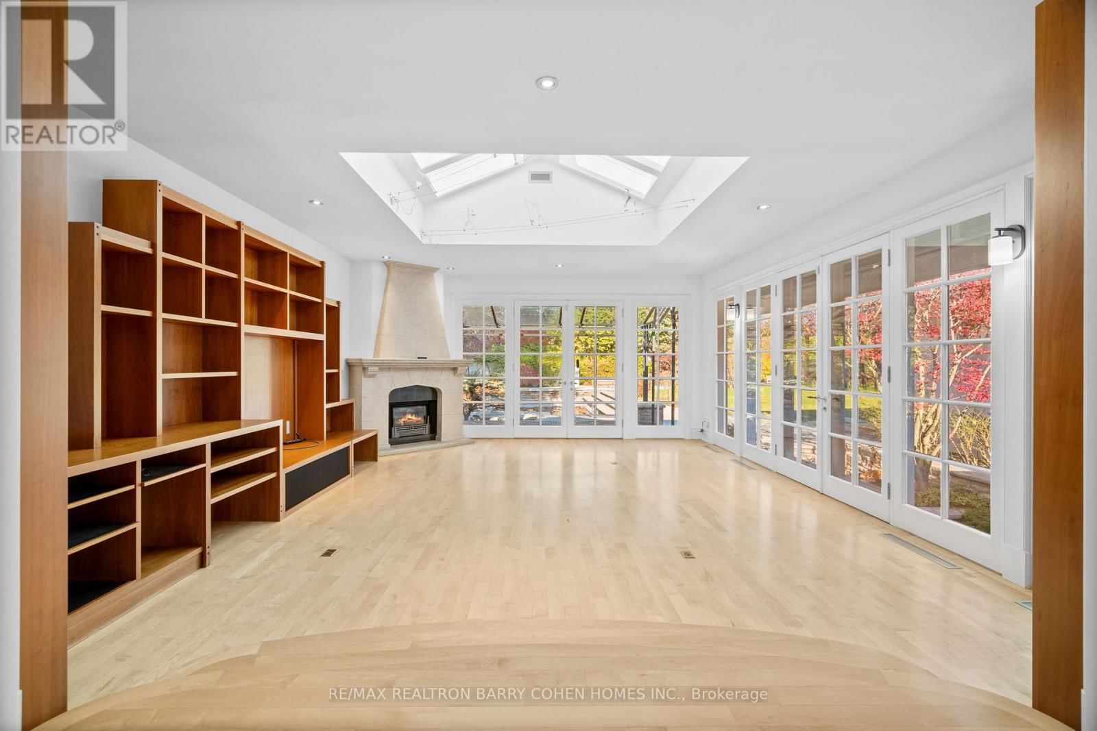 80 BAYVIEW RIDGE Image 12