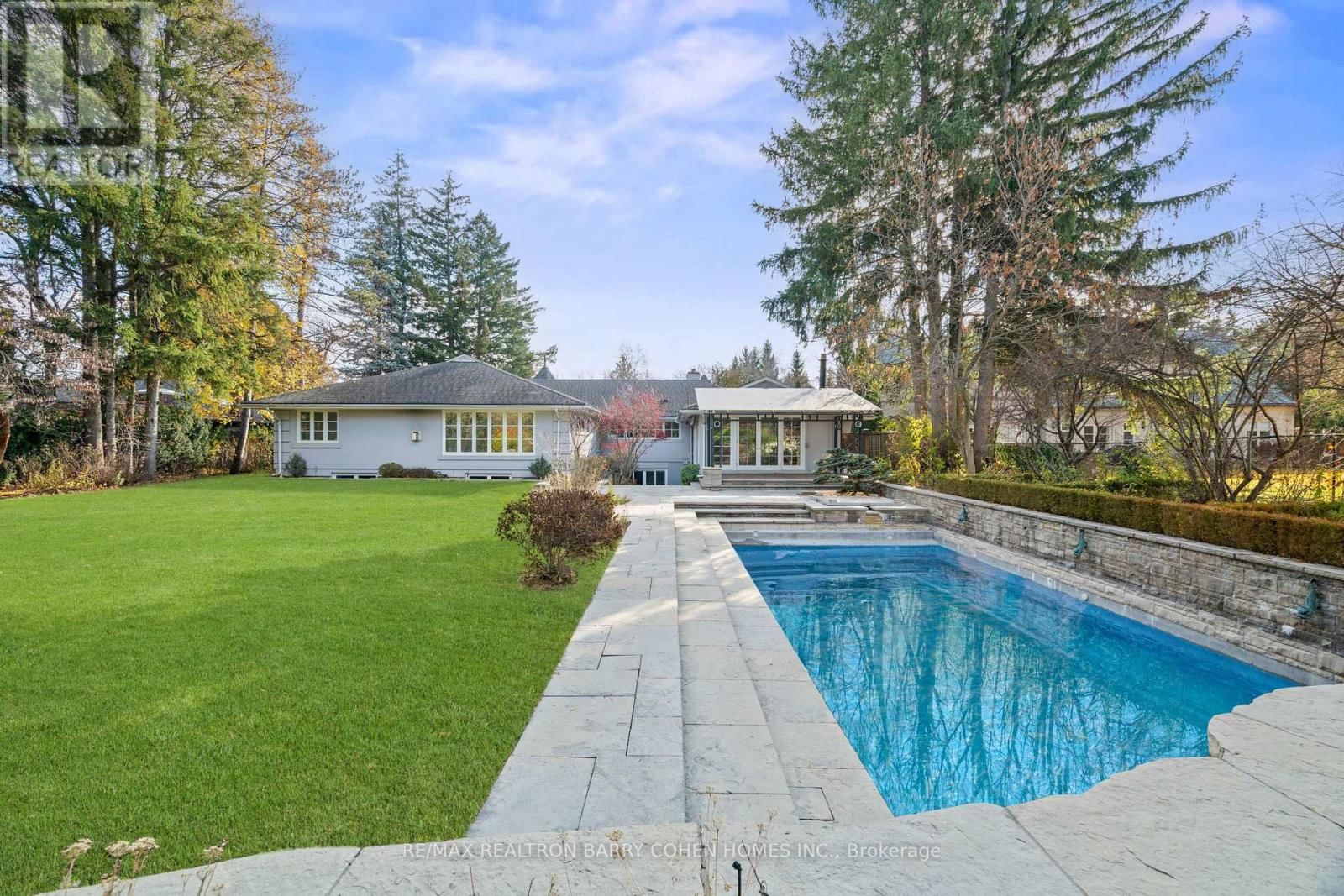 80 BAYVIEW RIDGE Image 25