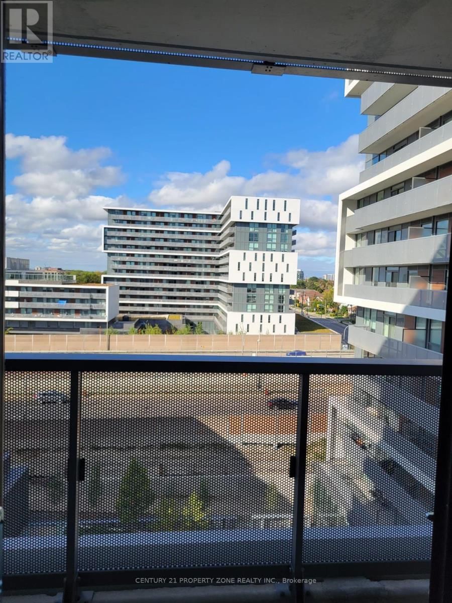 820 - 120 VARNA DRIVE Image 6