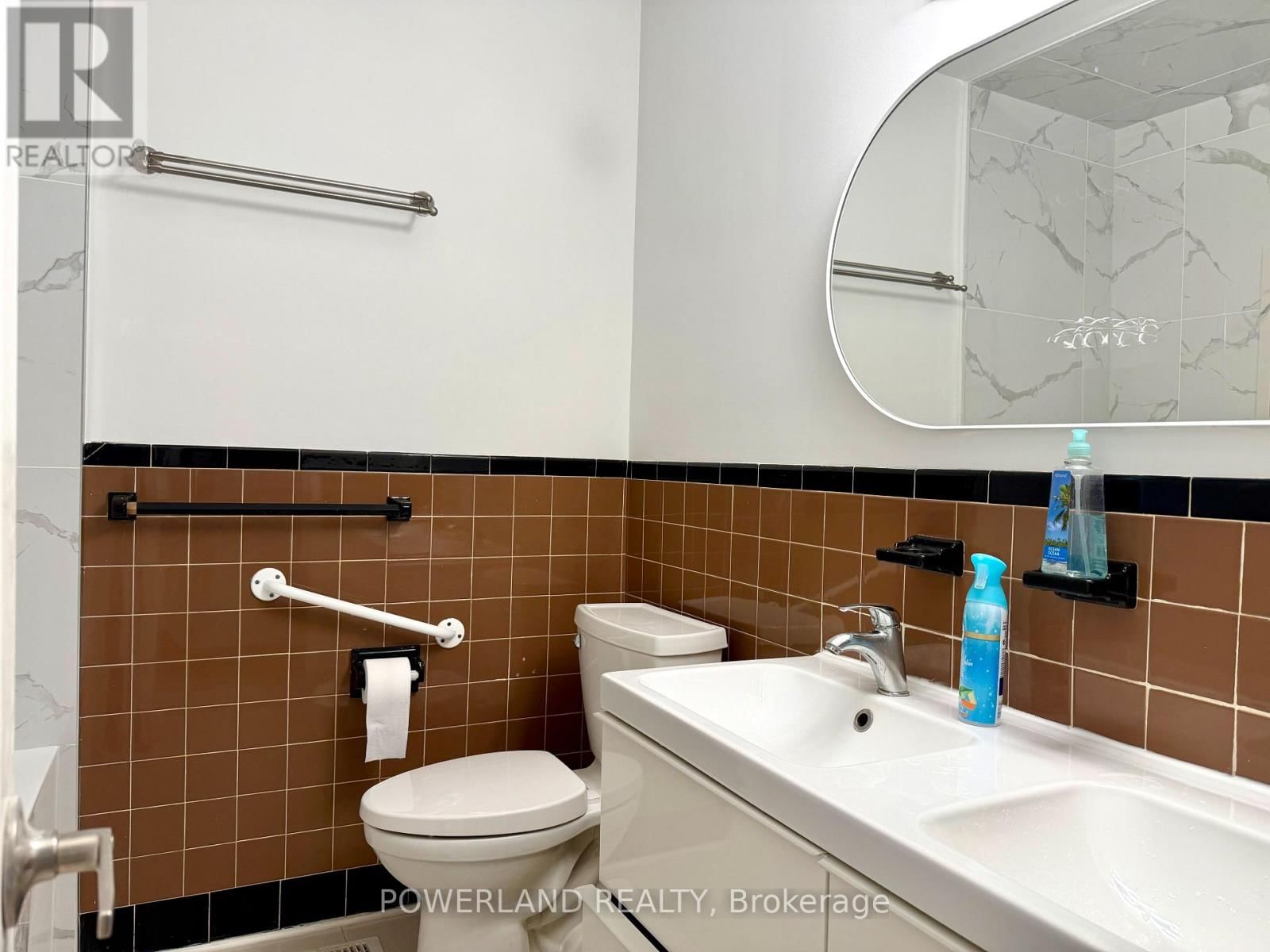 Main floor - 72 PYNFORD CRESCENT Image 8