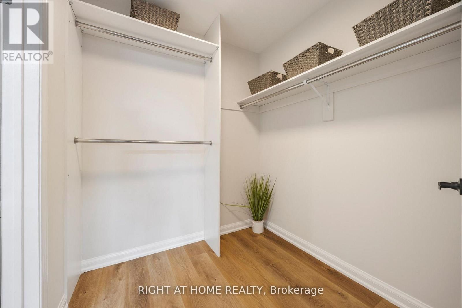 13 - 2 WOODED CARSE WAY Image 19