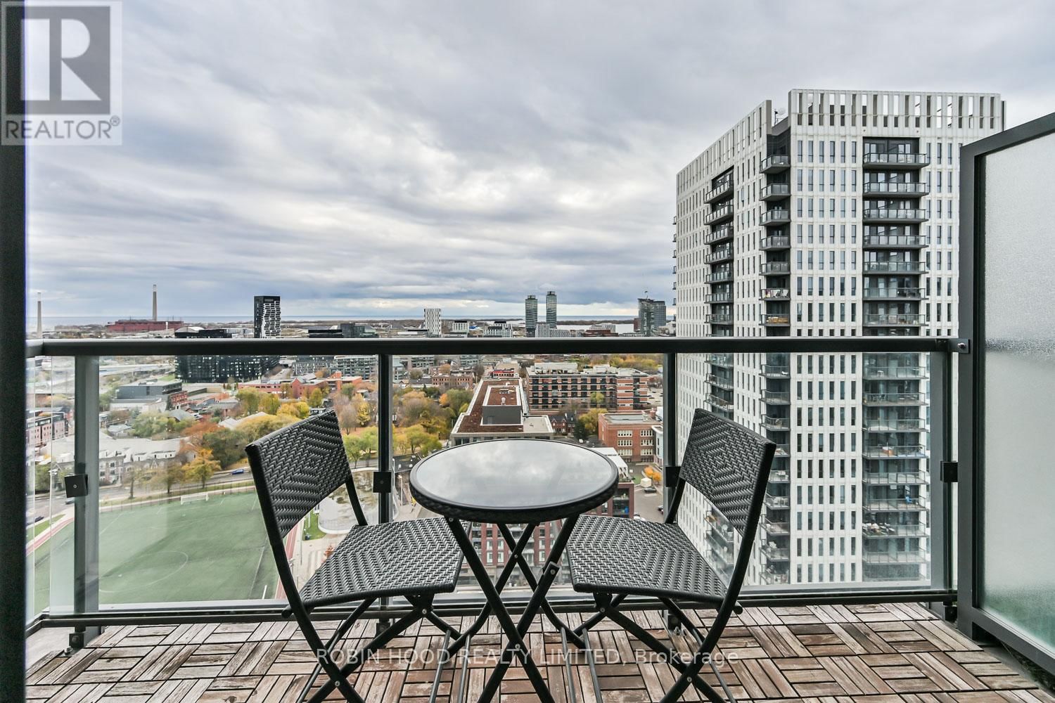 2303 - 170 SUMACH STREET Image 17