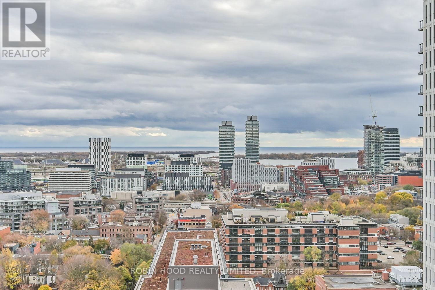 2303 - 170 SUMACH STREET Image 18