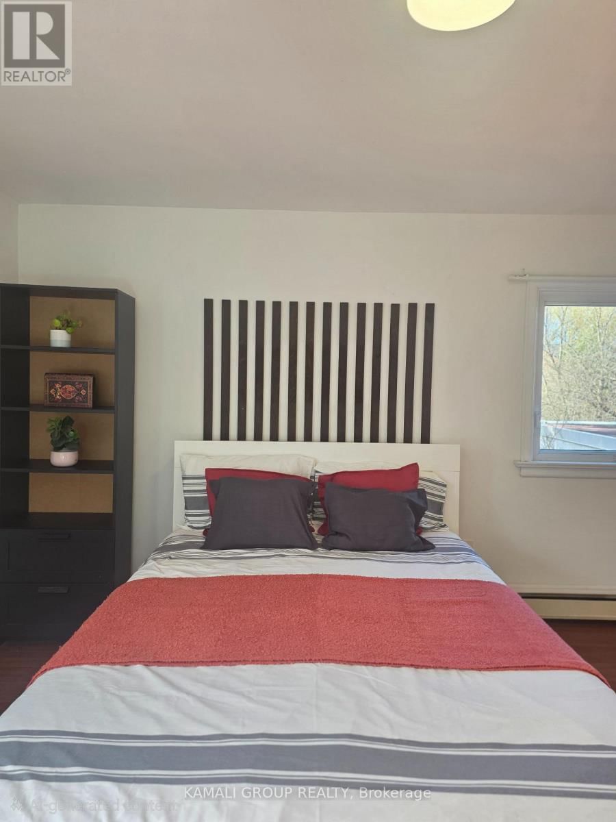 66 HAWKSBURY DRIVE Image 14