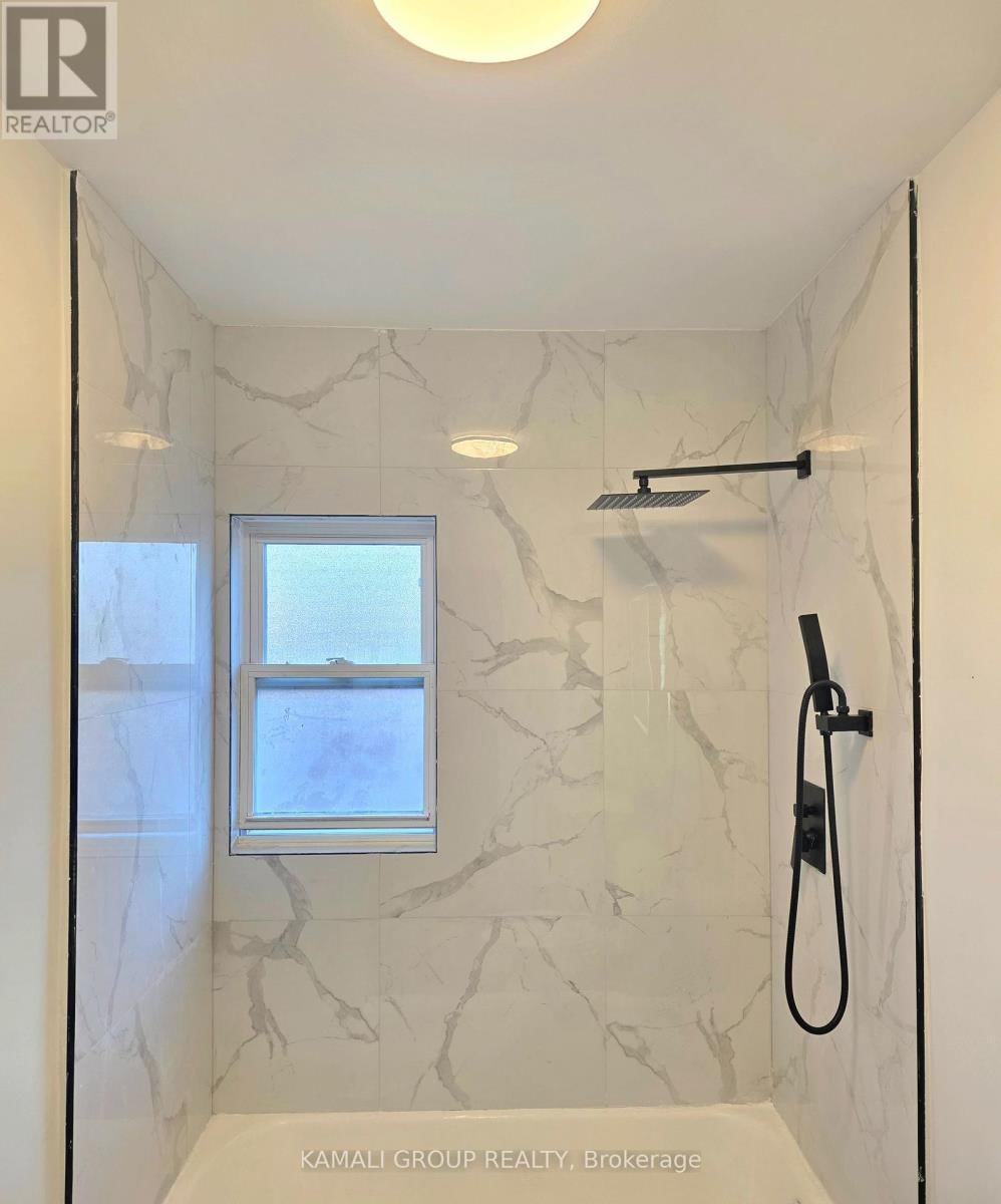 66 HAWKSBURY DRIVE Image 15