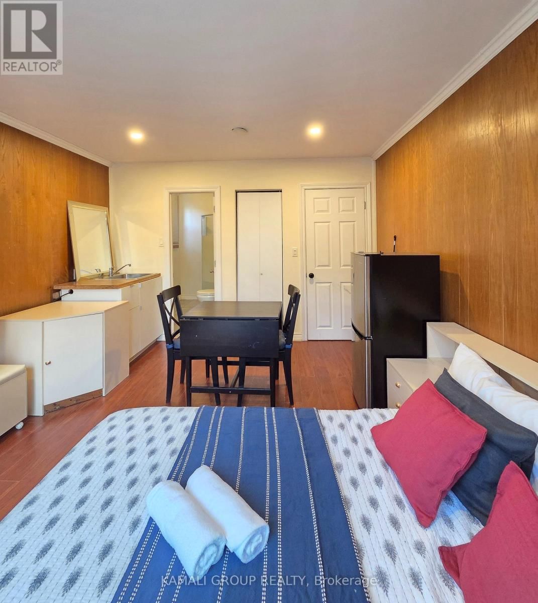 66 HAWKSBURY DRIVE Image 28