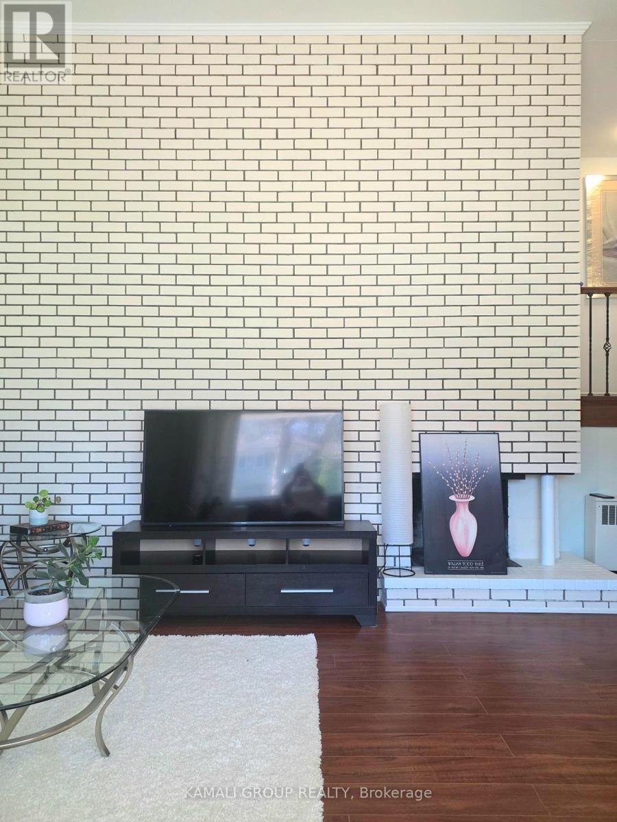 66 HAWKSBURY DRIVE Image 5