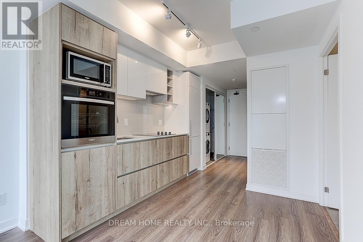 1116 - 319 JARVIS STREET Image 10