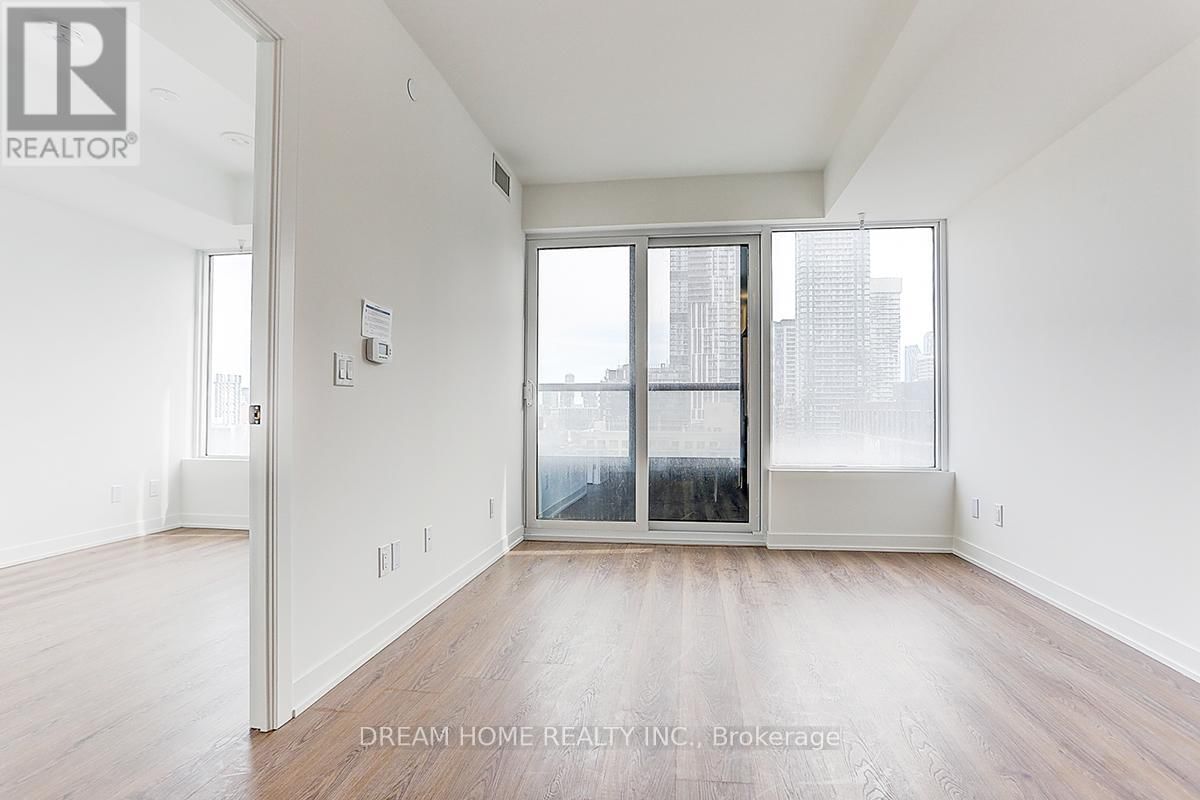 1116 - 319 JARVIS STREET Image 24