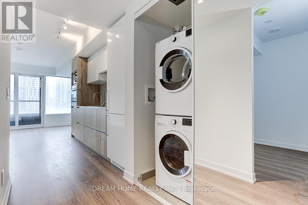 1116 - 319 JARVIS STREET Image 39