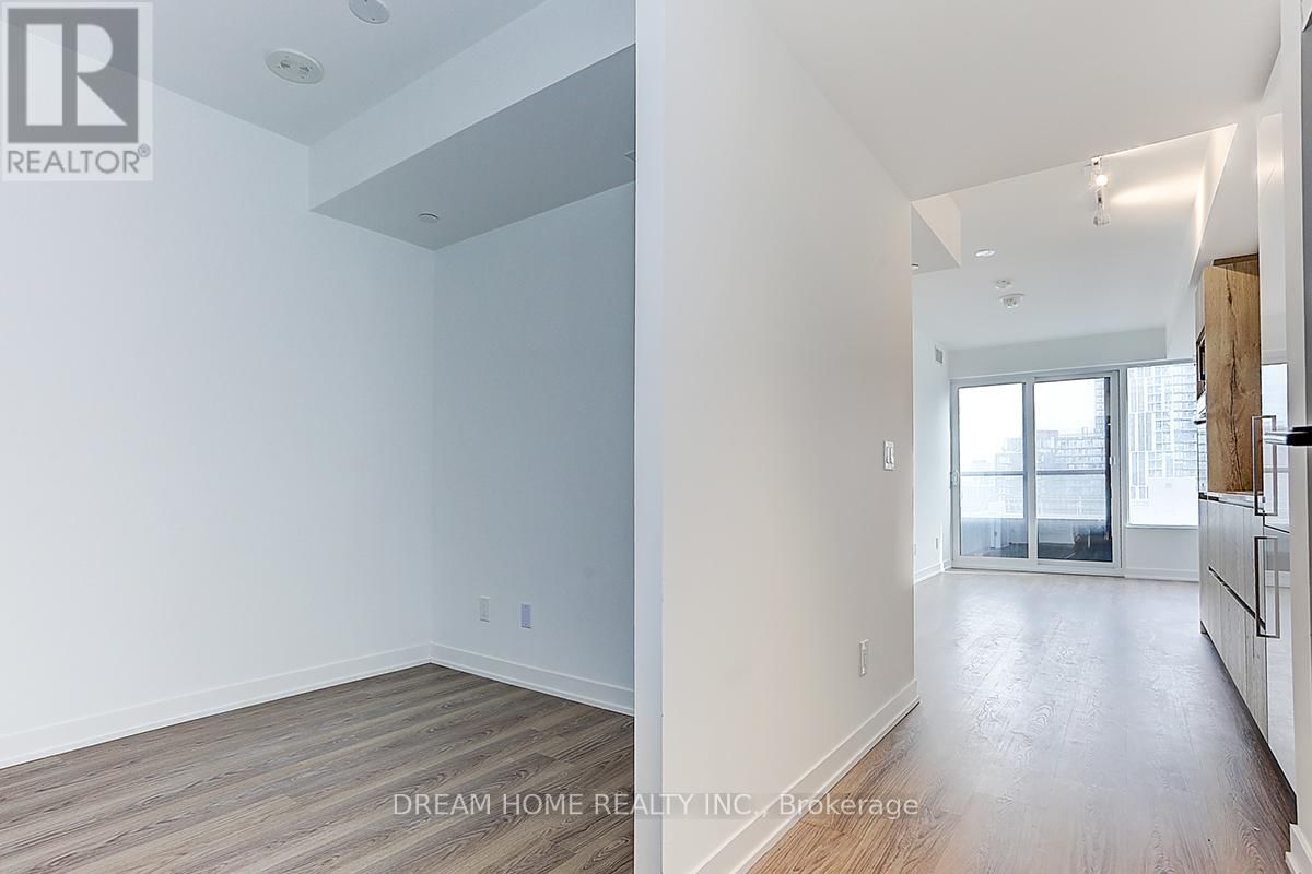 1116 - 319 JARVIS STREET Image 5