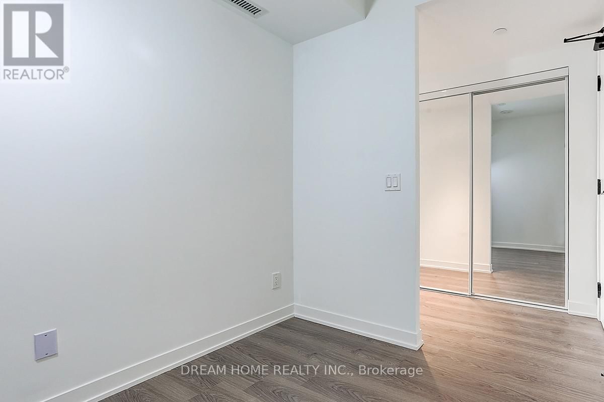 1116 - 319 JARVIS STREET Image 7