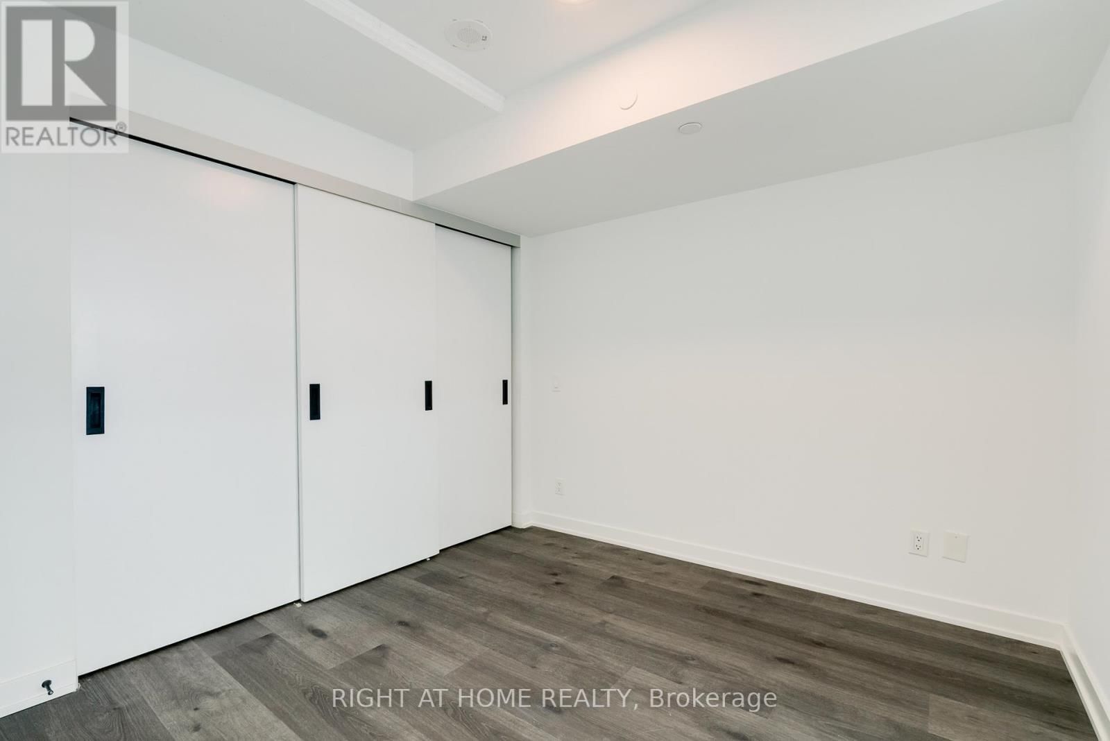 518 - 897 COLLEGE STREET WEST Image 10