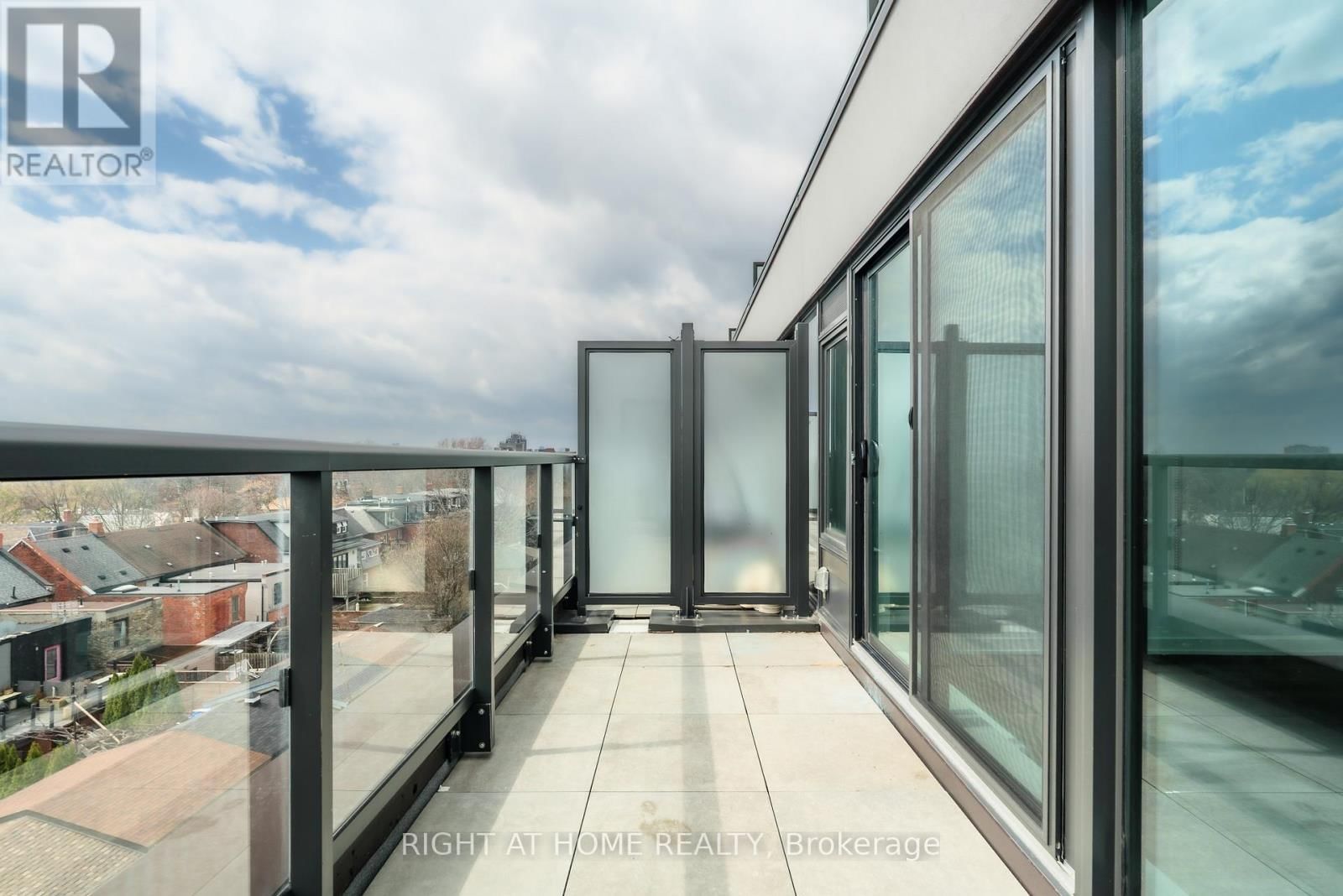 518 - 897 COLLEGE STREET WEST Image 29