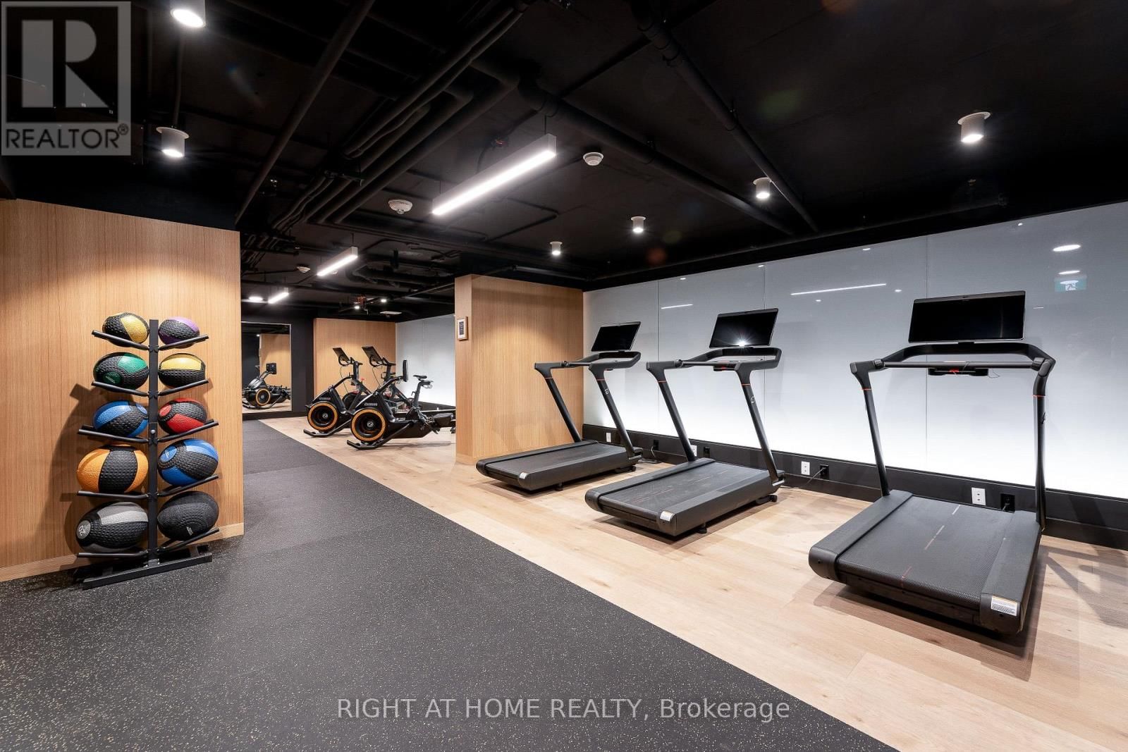 518 - 897 COLLEGE STREET WEST Image 34